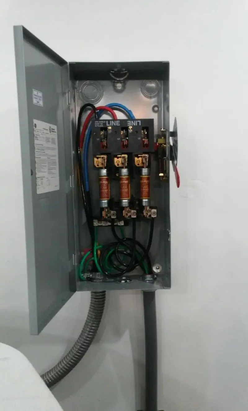 Three-phase disconnect switch installed for Electrical Wiring & Rewiring in Powell